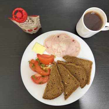 21.10.2025 r. kolacja dieta z ogr. łatwoprzyswajalnych węglowodanów