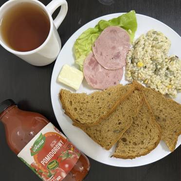11.06.2025 r. kolacja dieta z ogr. łatwoprzyswajalnych węglowodanów